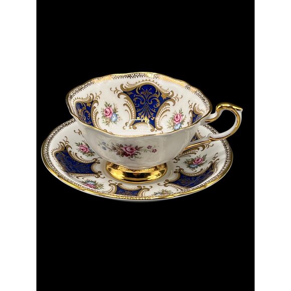 Paragon By Appointment Majesty The Queen Tea Cup Saucer Set Gold & Blue Rare - Picture 2 of 9